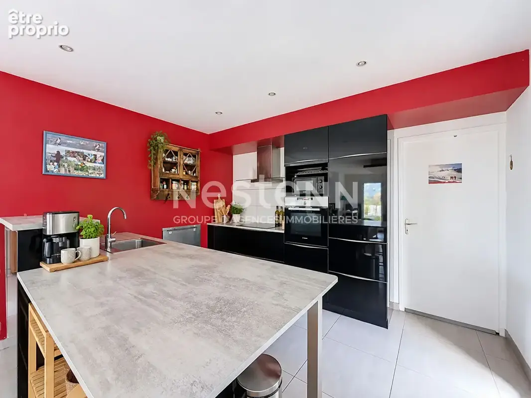 PLOUZANÉ ! Maison familiale de 2014 ! 4 chambres ! Sous-sol total de plus de 100 m² ! Terrain de 798 m² - photo 4