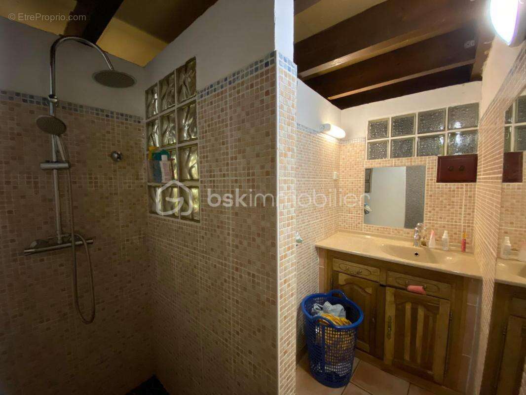 Maison avec dépendance – Investissement à fort rendement – Potentiel locatif de 2 710 €/mois - photo 9