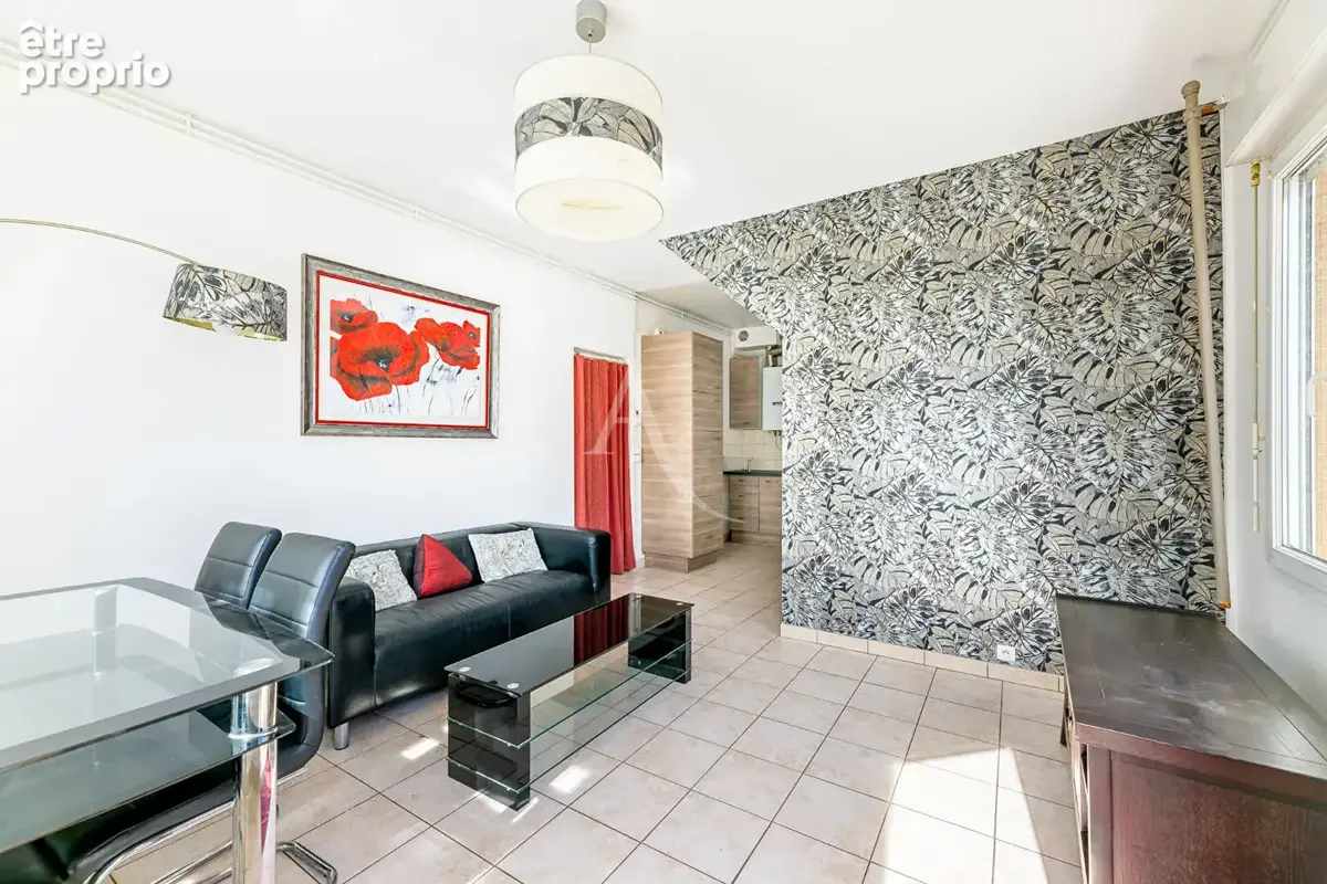 Tours La Fuye-Velpeau - Maison de Ville  115m2 - 2 box - Pas de jardin - photo 8