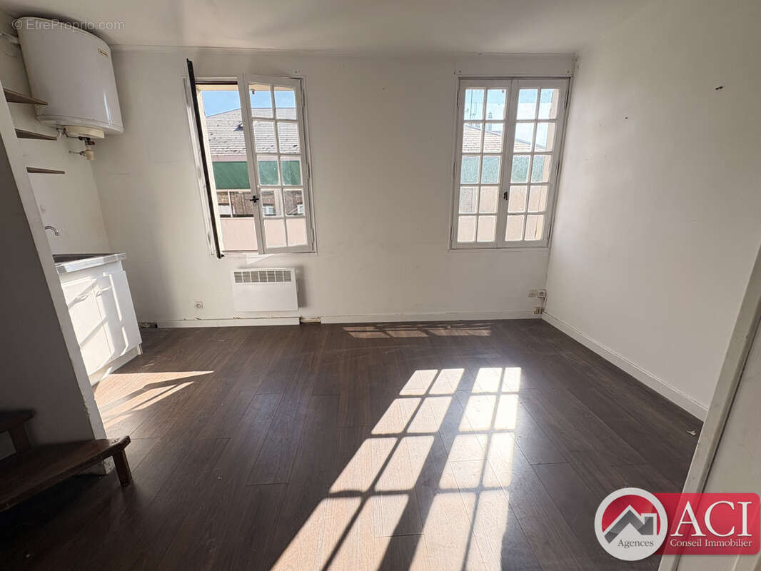 Appartement à MERU