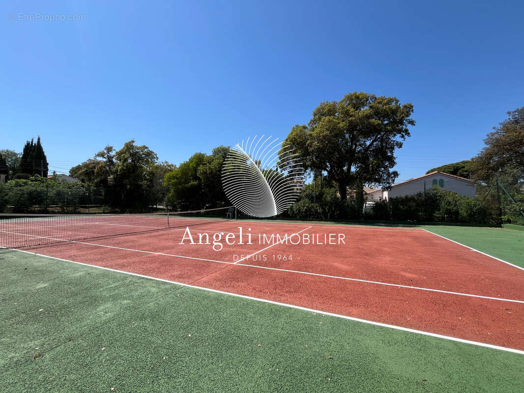 Appartement à FREJUS