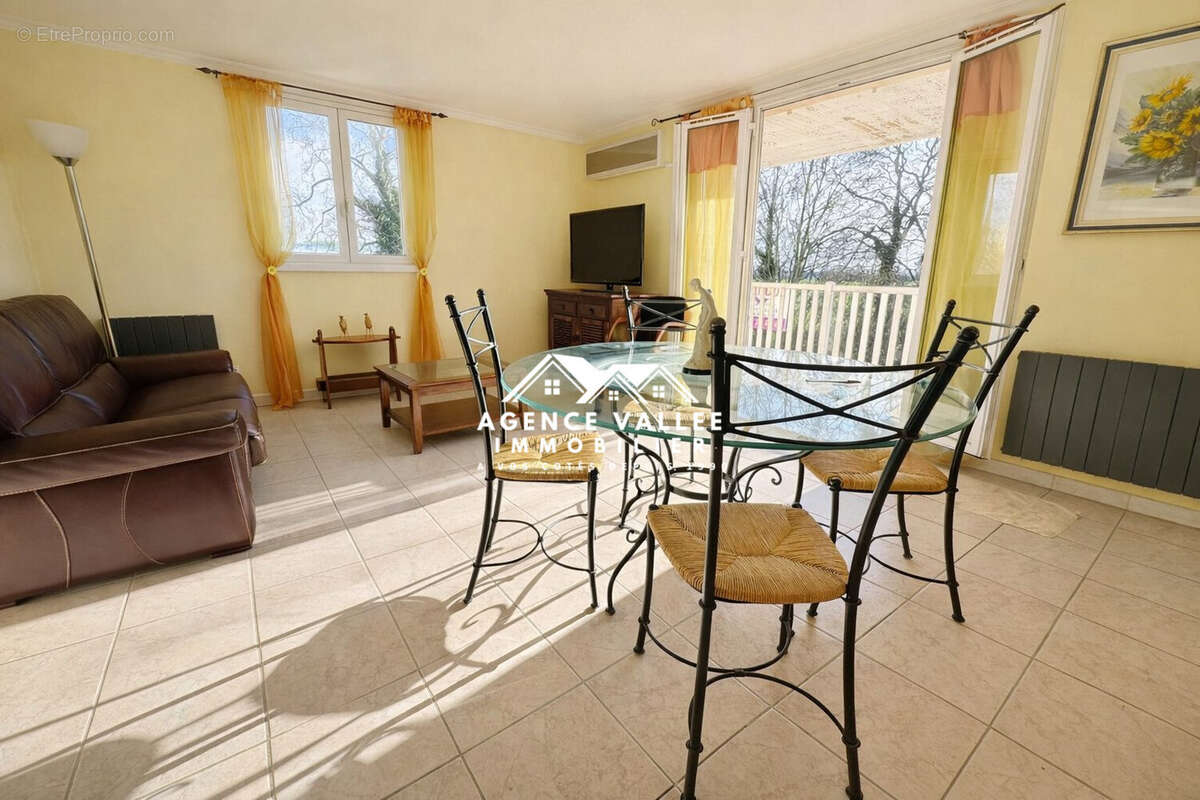 Appartement à SAINT-GERMAIN-LES-CORBEIL