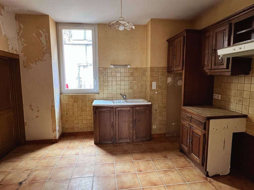 Maison Lanouaille 6 pièce(s) 125m2 - photo 3