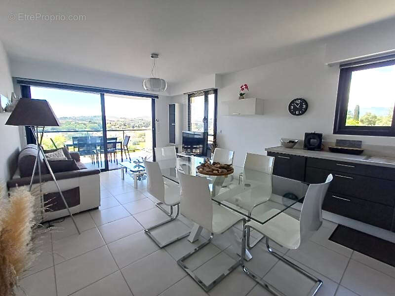 Appartement à CAGNES-SUR-MER