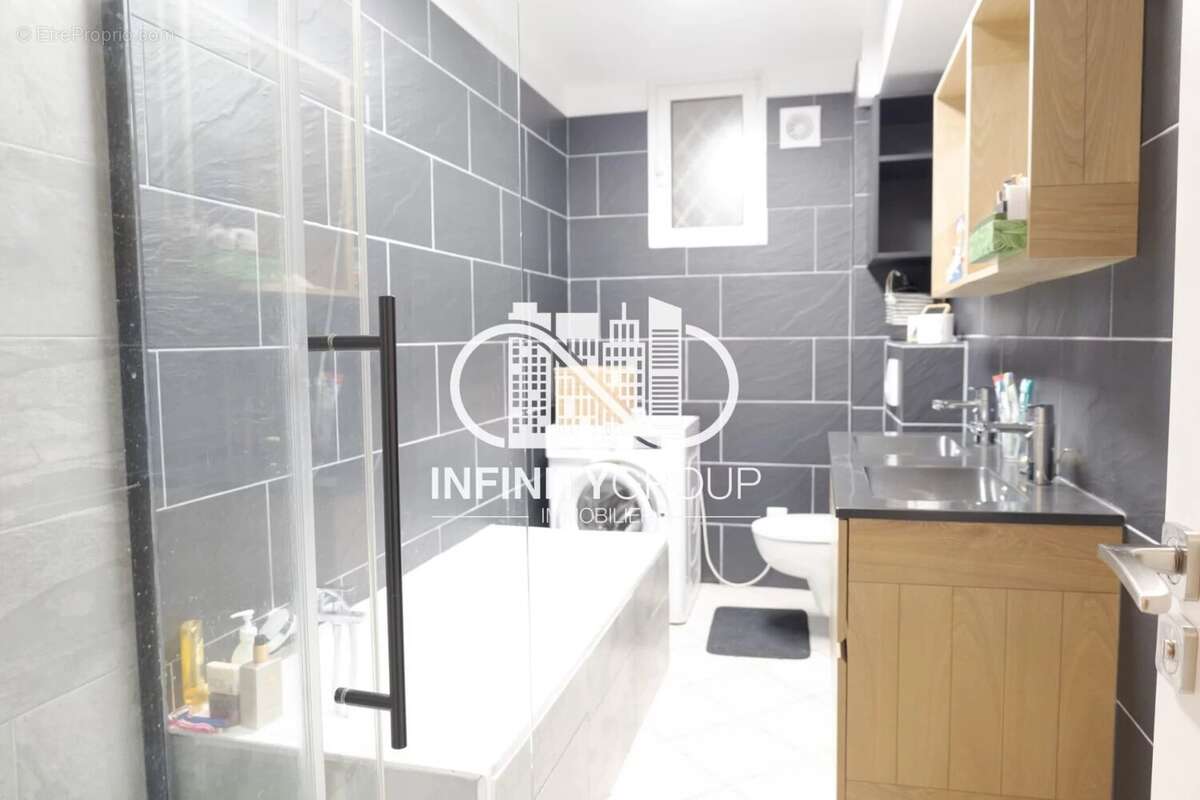 Appartement à LE CANNET