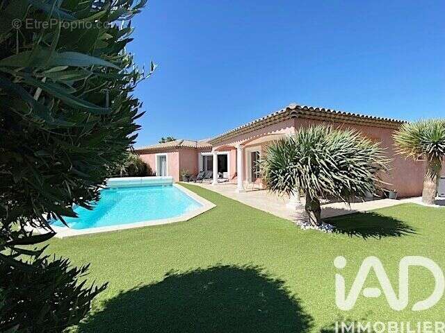 Photo 2 - Maison à FREJUS