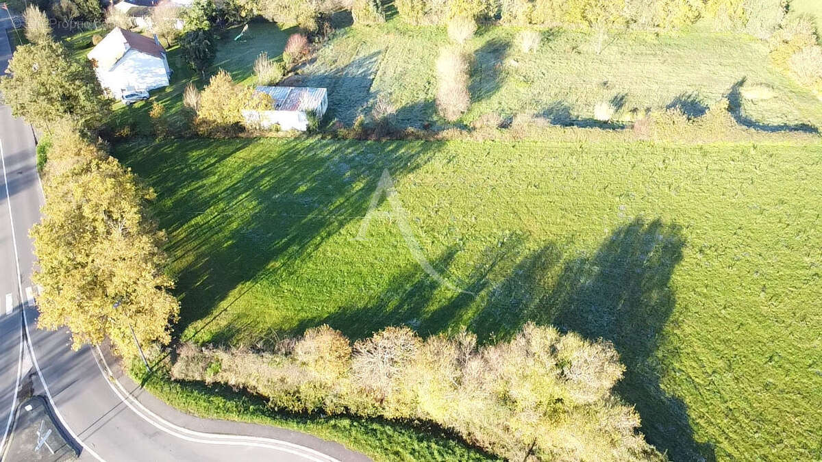 Terrain à LA MOTHE-ACHARD