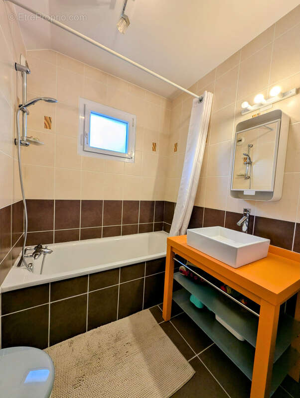 Appartement à QUINTAL