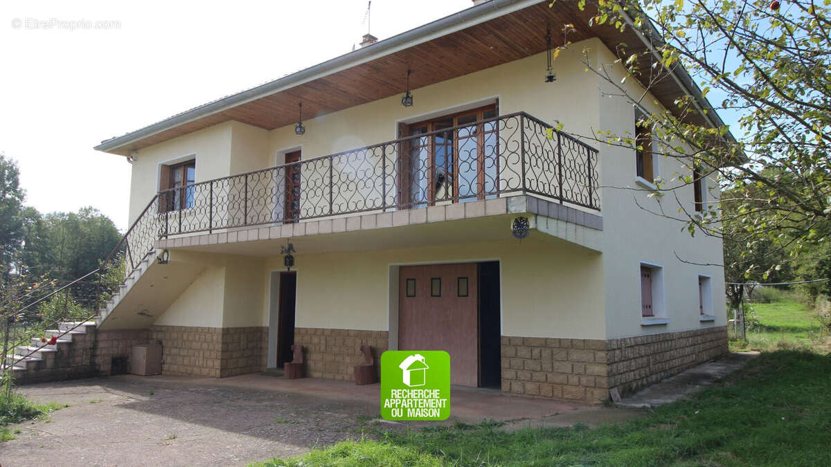 Maison à ANNOISIN-CHATELANS