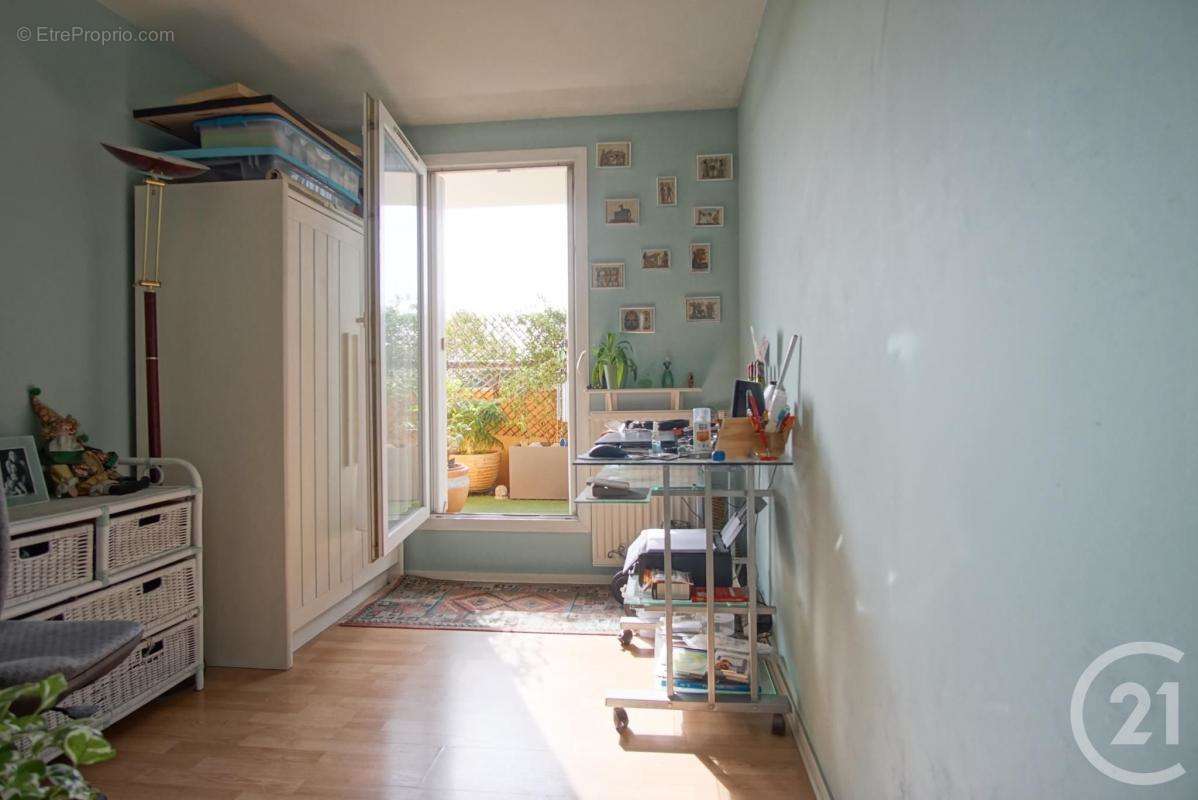 Appartement à BONNEUIL-SUR-MARNE