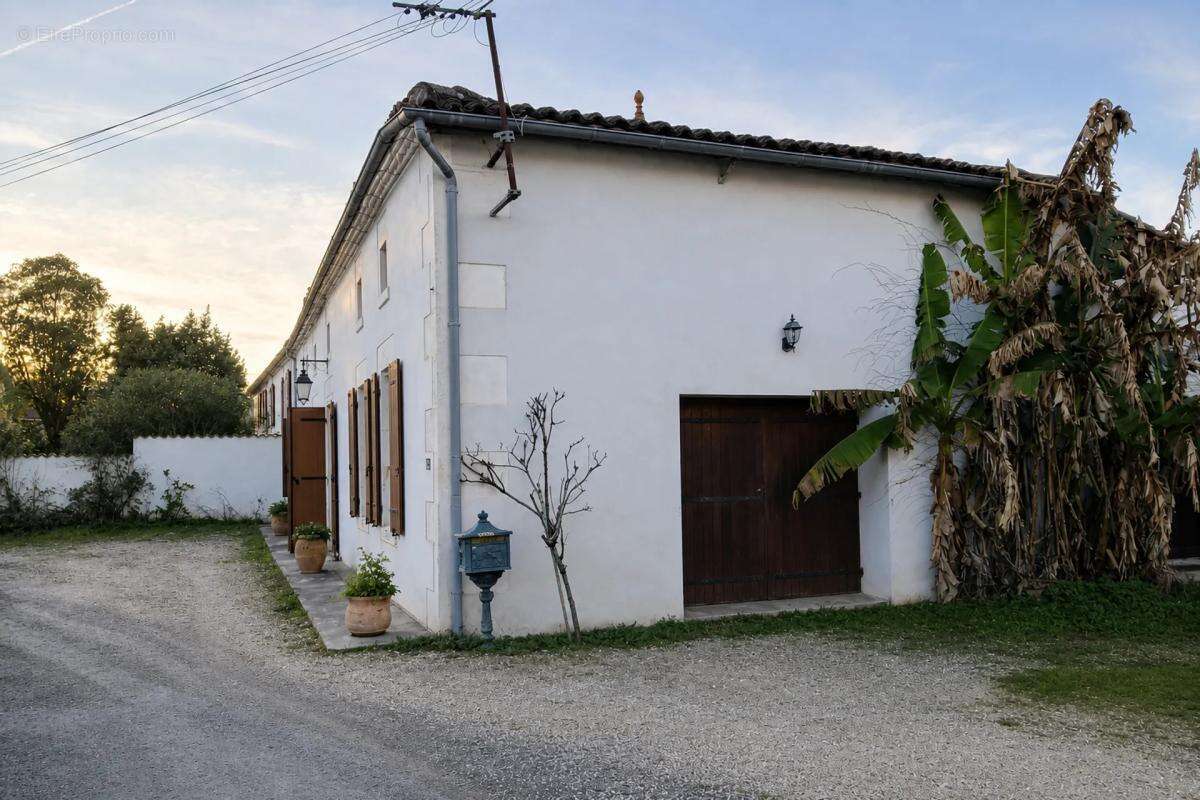 Maison de 5 pièces de 169 m² à Montmérac - photo 23