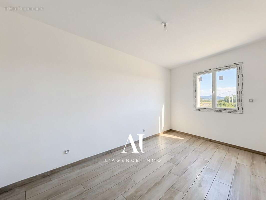 Maison 87 m² à Pont-D'ain  - photo 8