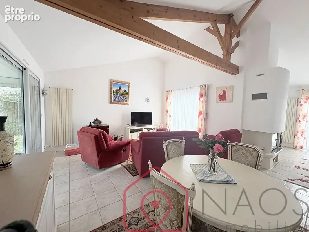Photo Maison à Getigne au prix de 358 000€