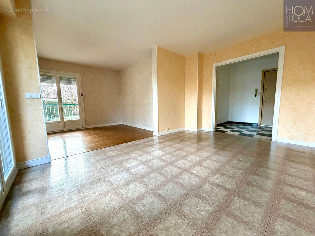 Appartement à LYON-5E
