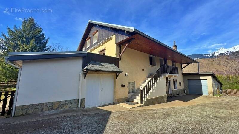 Maison à SAINT-JEAN-DE-MAURIENNE