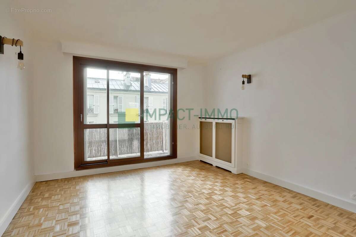Appartement à CLICHY