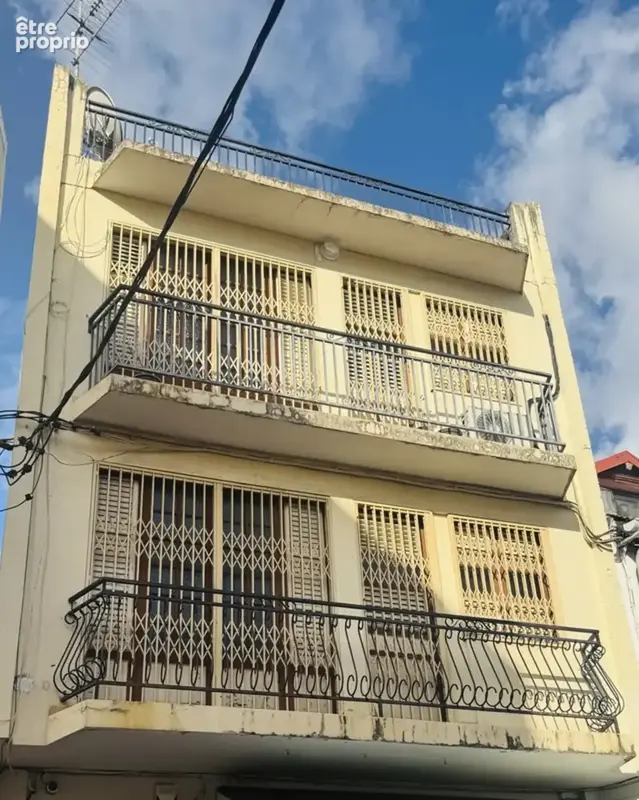 À vendre – appartement t3 à rénover en plein centre-ville de fort-de-france (972) - photo 4