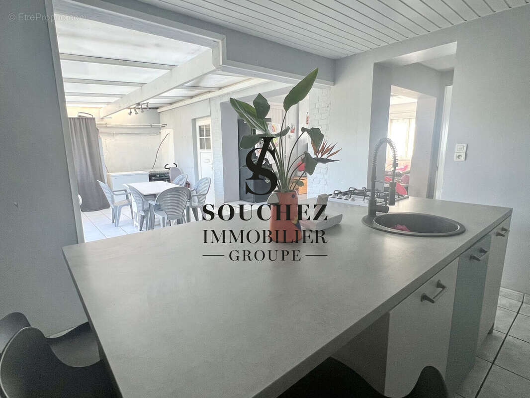 Maison 99 m² à Grenay  - photo 6