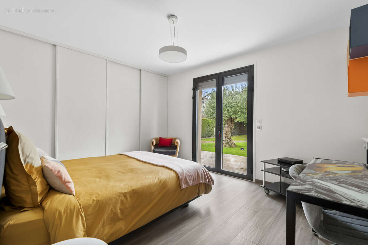 Maison à LES ALLUETS-LE-ROI