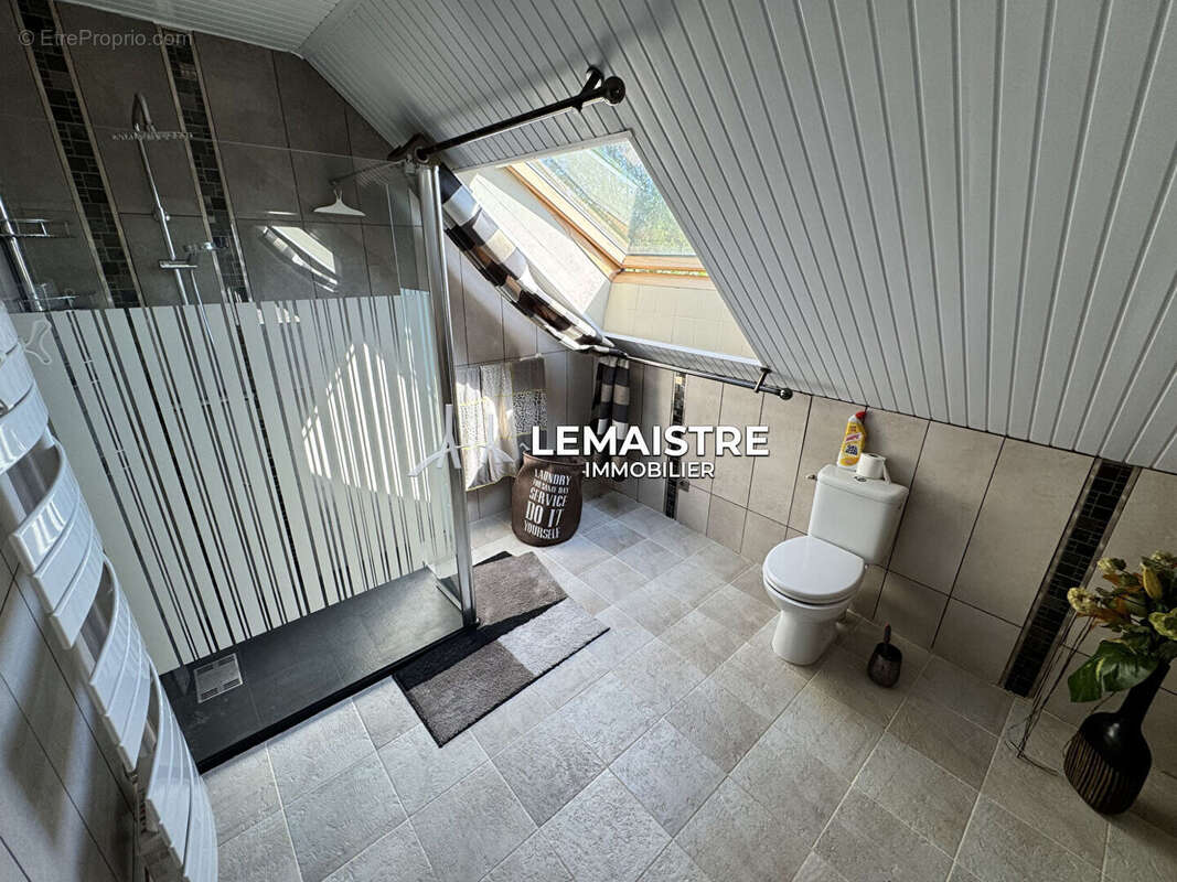 Secteur Goderville/Le Havre- Maison 216m²-5 chambres- Garage 73m²- Terrain 2400m² - photo 15