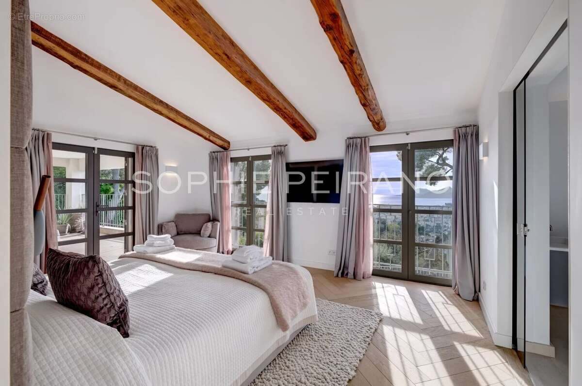 Maison à CANNES