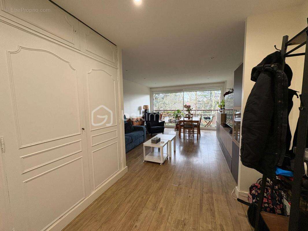 Appartement à SOISY-SUR-SEINE