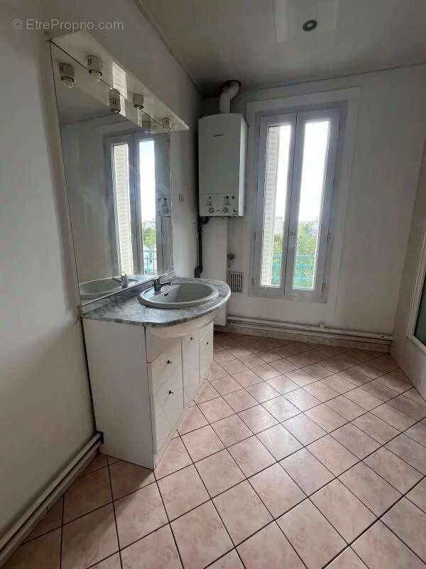 Appartement à CHELLES