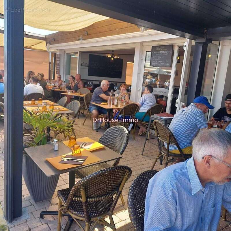 Commerce 400 m² à Vendays-Montalivet  - photo 8