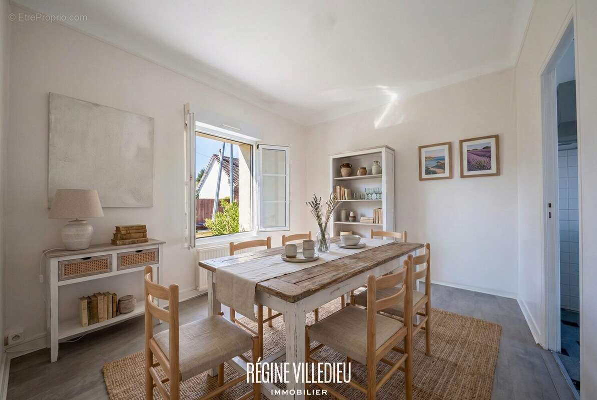 Maison à BARNEVILLE-CARTERET