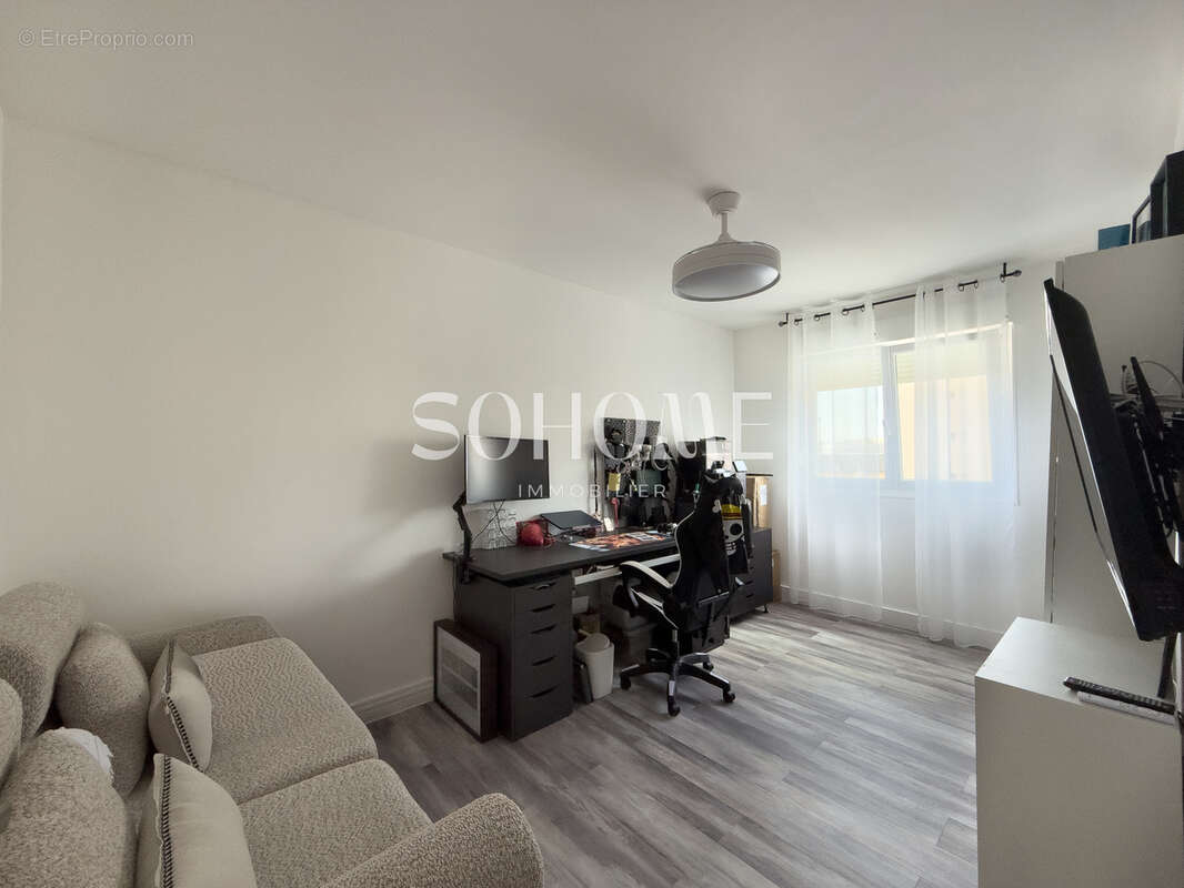 Appartement t3 - avenue de laon - photo 9