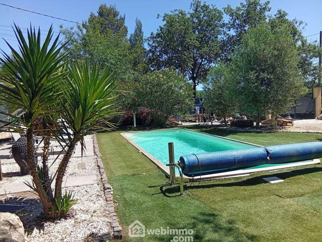 Maison à LE CANNET-DES-MAURES