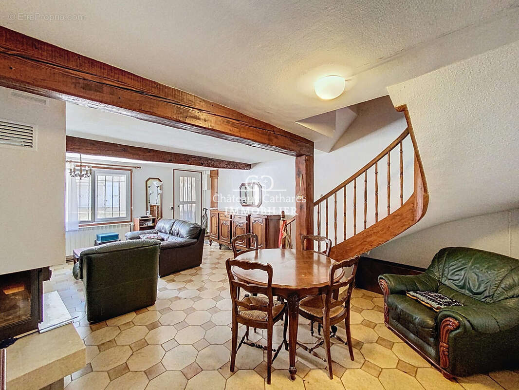 Maison à RASIGUERES