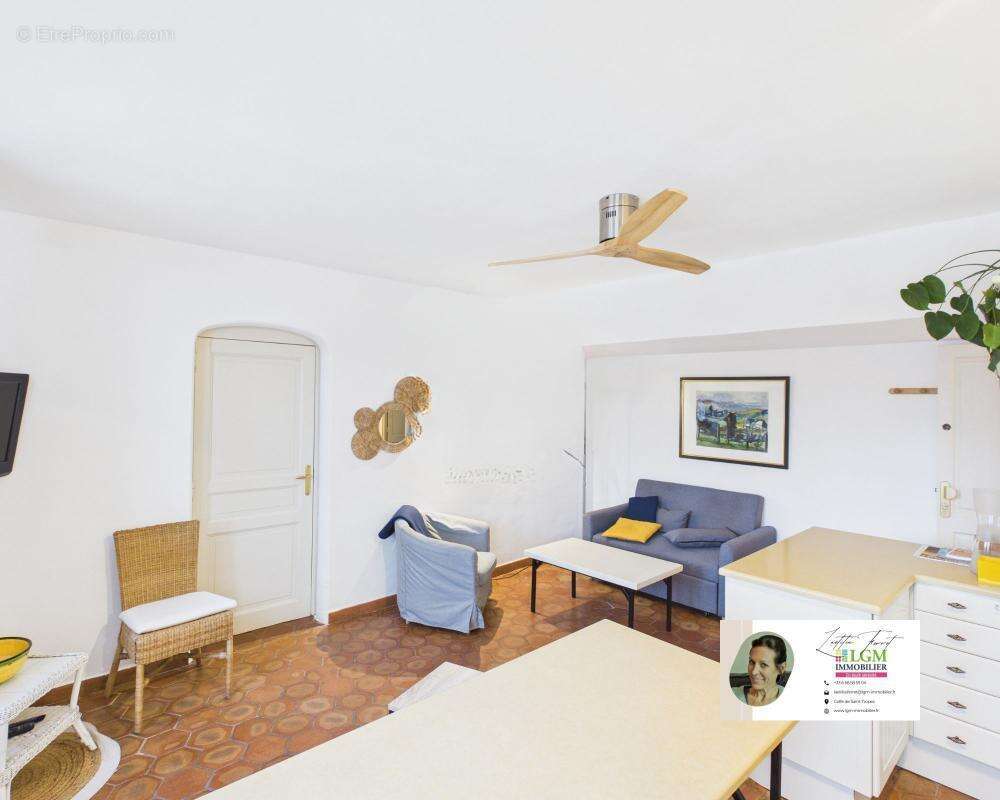 Appartement à GRIMAUD