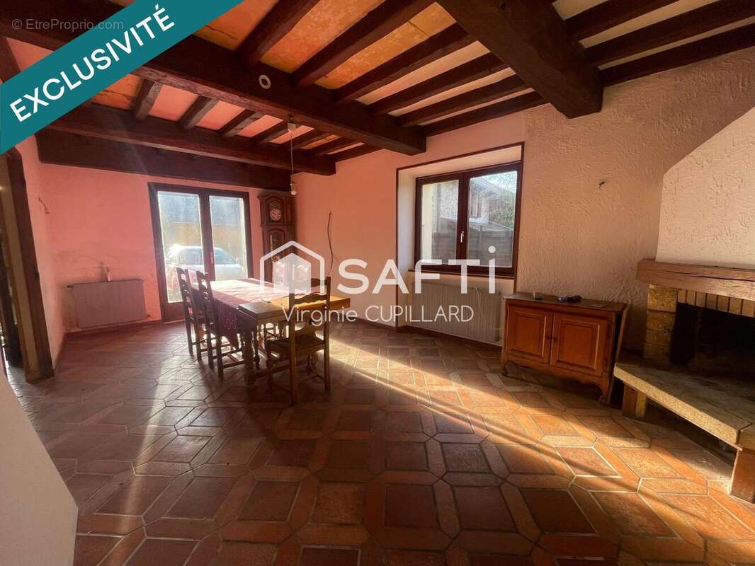 Photo 5 - Maison à ATTIGNAT-ONCIN