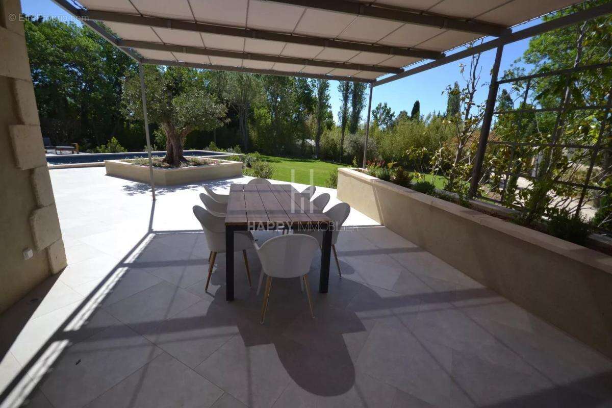 Maison à MAUSSANE-LES-ALPILLES