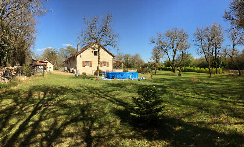 Maison à LIMOGNE-EN-QUERCY