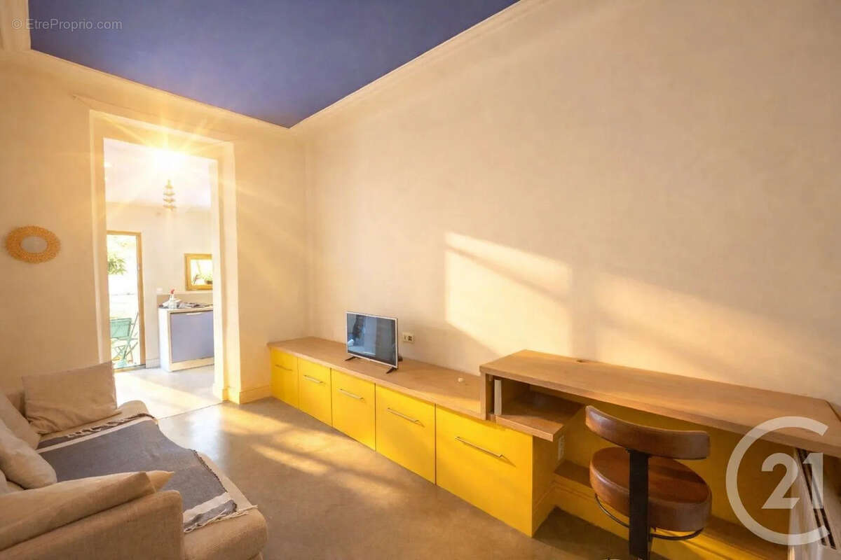 Appartement 40 m² à Toulon  - photo 4