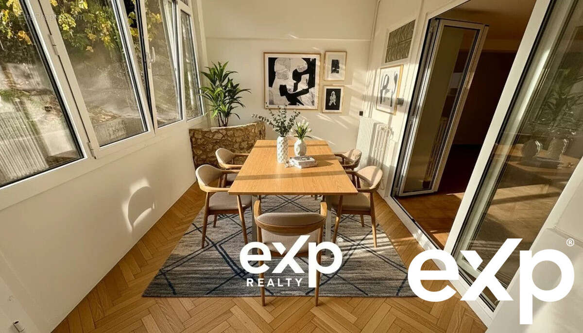 Maison à BUSSY-SAINT-GEORGES