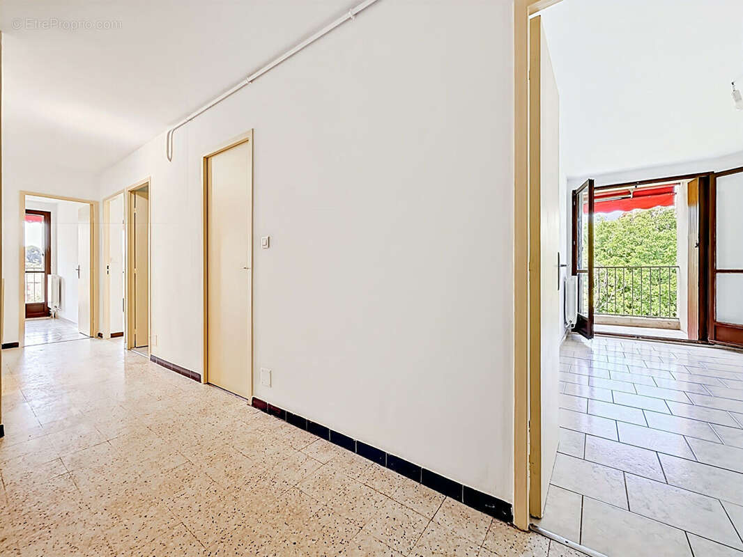 Appartement 84m² à marseille 13e arrondissement - photo 13