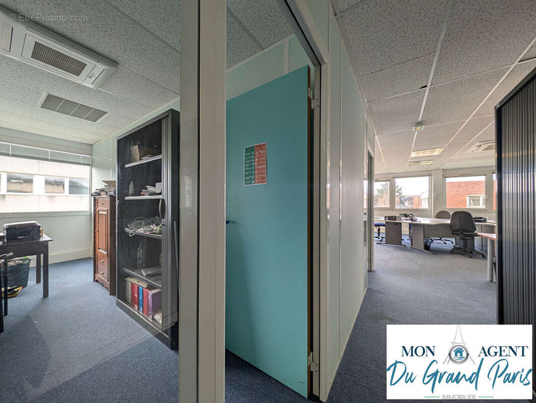 Commerce à VELIZY-VILLACOUBLAY