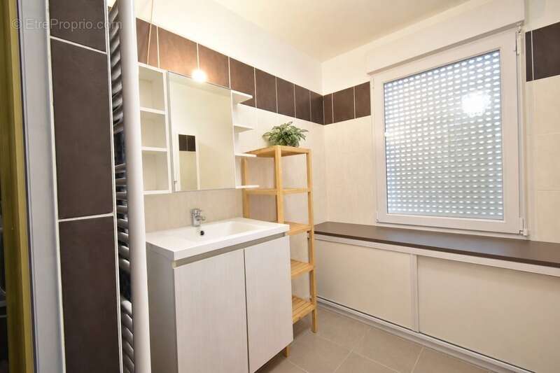 Maison à vendre 5 pièces TOURS SUR MARNE (51) - photo 6