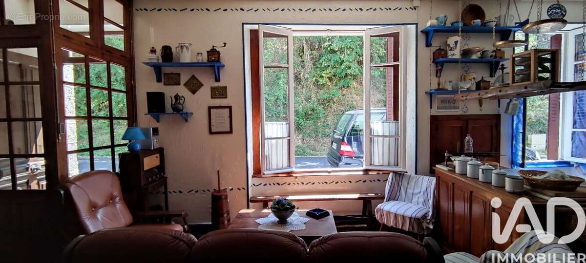 Maison 119 m² à Saint-Nectaire  - photo 5