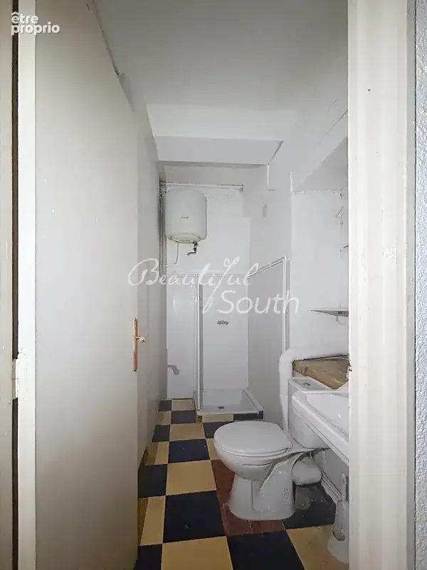 Local de 75 m² au charme atypique en centre-ville - photo 9