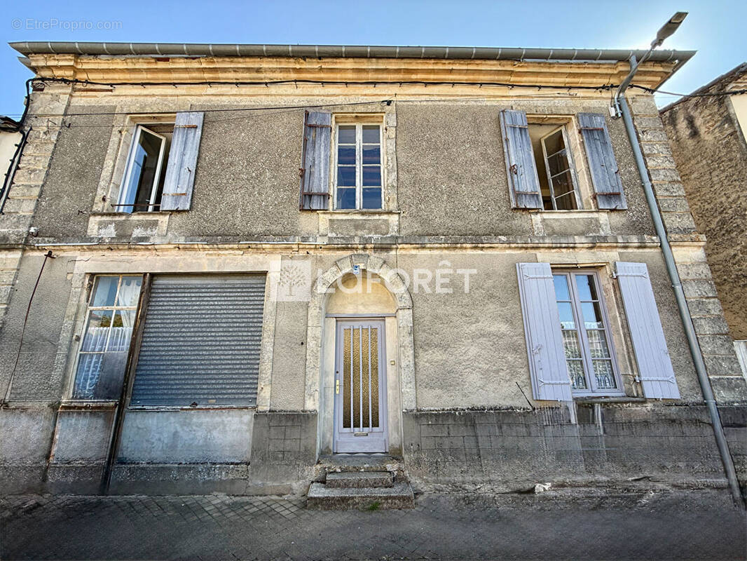 Maison à CASTETS-EN-DORTHE