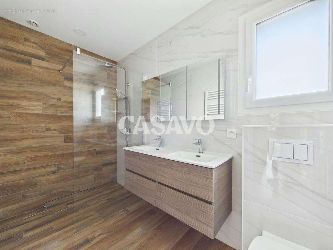 Vente Maison 4 pièces de 87m² - 69800 Saint-Priest - photo 10