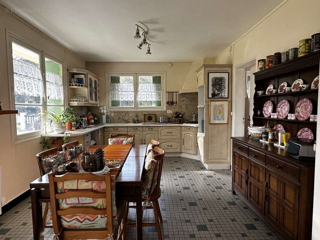 Maison à LA SAUVETAT-DU-DROPT