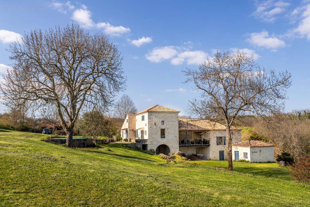 Maison à SAINT-MAURIN