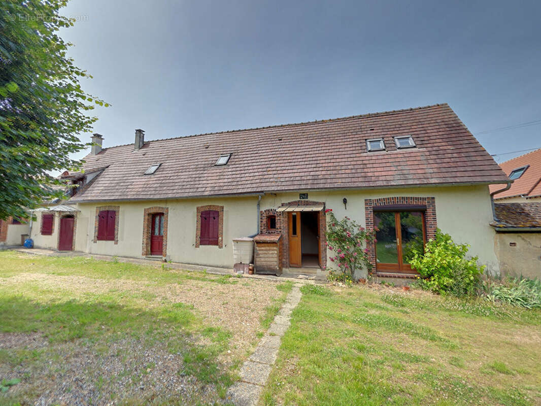 Maison à NOGENT-LE-ROI