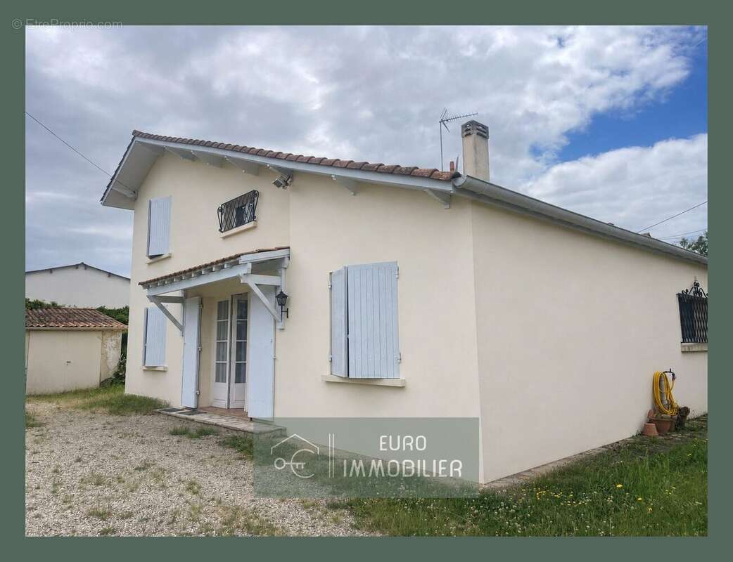 Maison à BAZAS