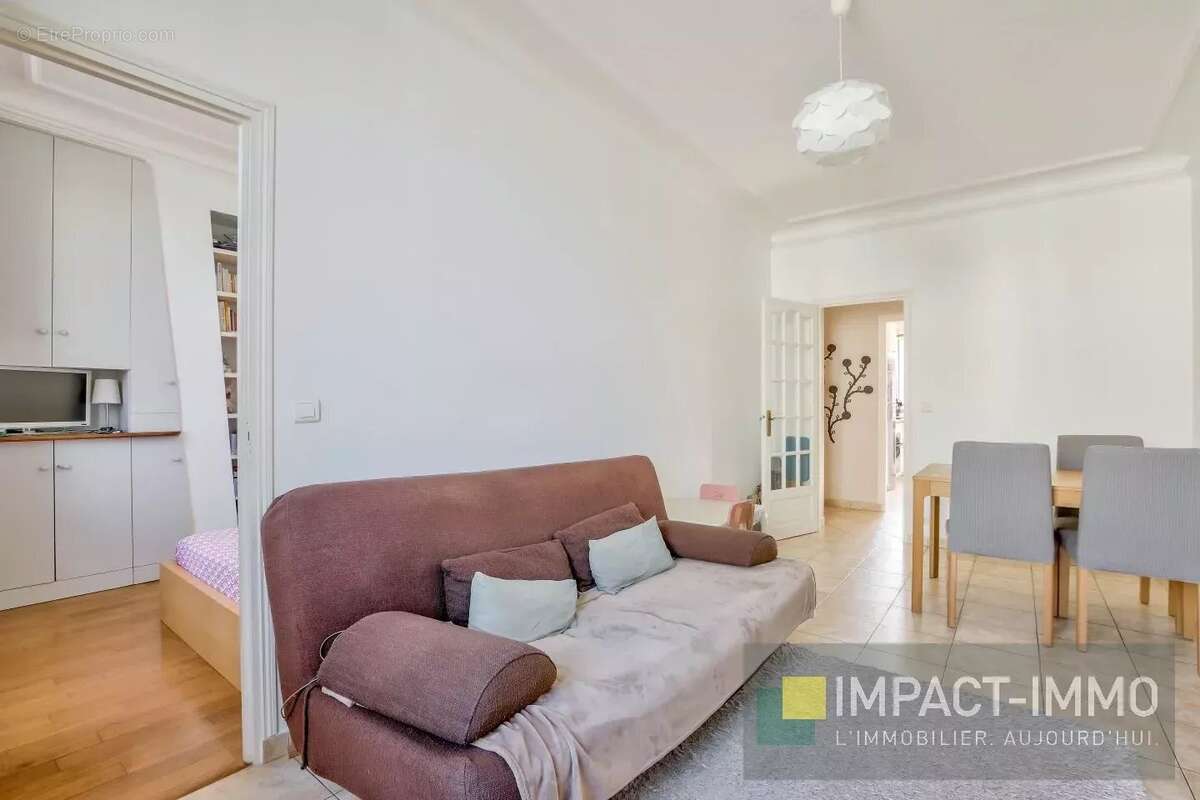 Appartement à ASNIERES-SUR-SEINE